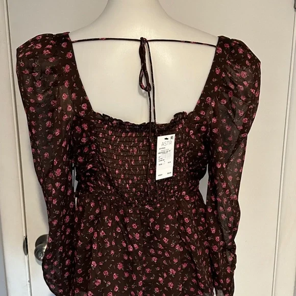 ASTR The Label Floral Print Smocked Babydoll Top‎ - Size XL - NEW With Tags. - Picture 2 of 16